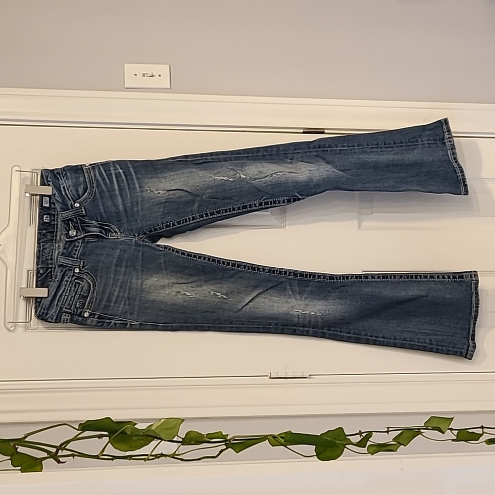 Miss Me size 26 jeans